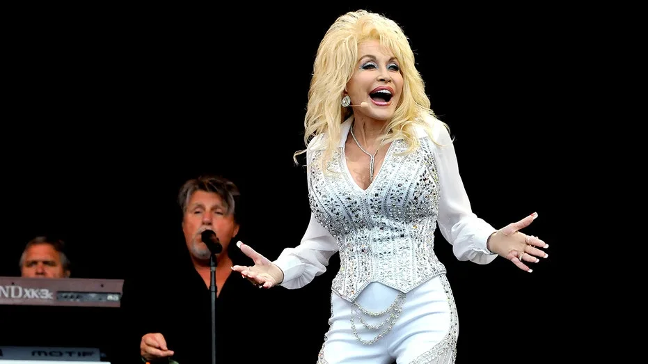 Dolly Parton Consistently Avoided Partisan Politics Throughout Her Iconic Career